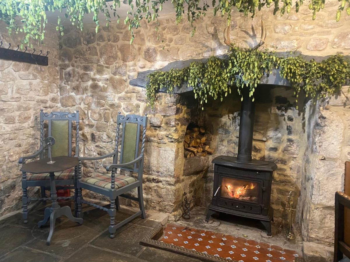 Chainbridge Usk Riverside Gastro Pub And Accommodation Trostrey Luaran gambar